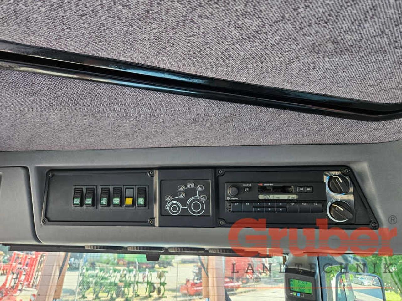 Traktor of the type Steyr CVT 6135, Gebrauchtmaschine in Ampfing (Picture 19)