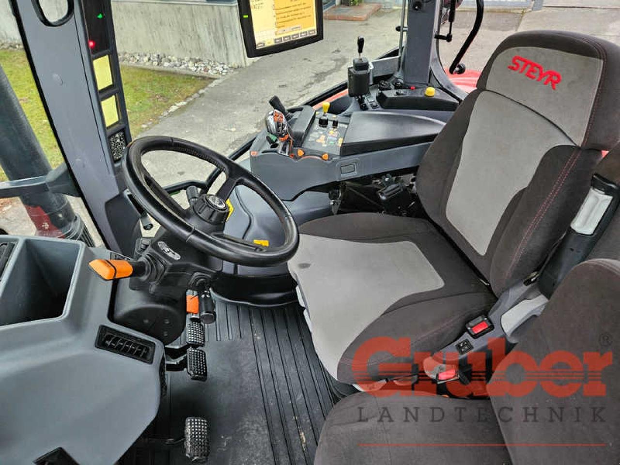 Traktor typu Steyr CVT 6185 Hi-eSCR, Gebrauchtmaschine v Ampfing (Obrázek 11)