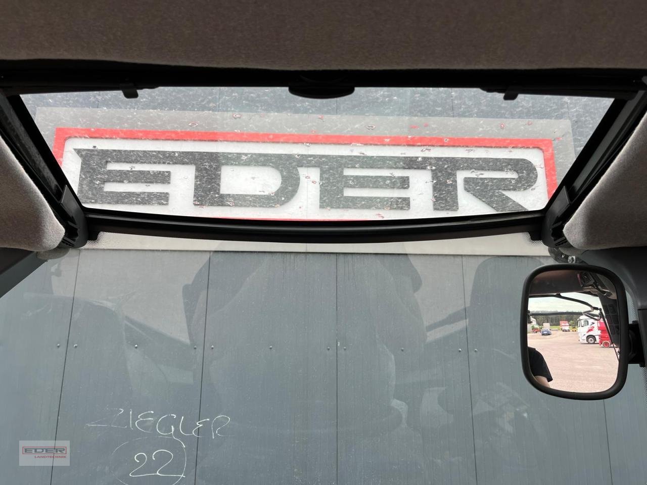 Traktor of the type Steyr Expert 4130 CVT, Neumaschine in Tuntenhausen (Picture 18)