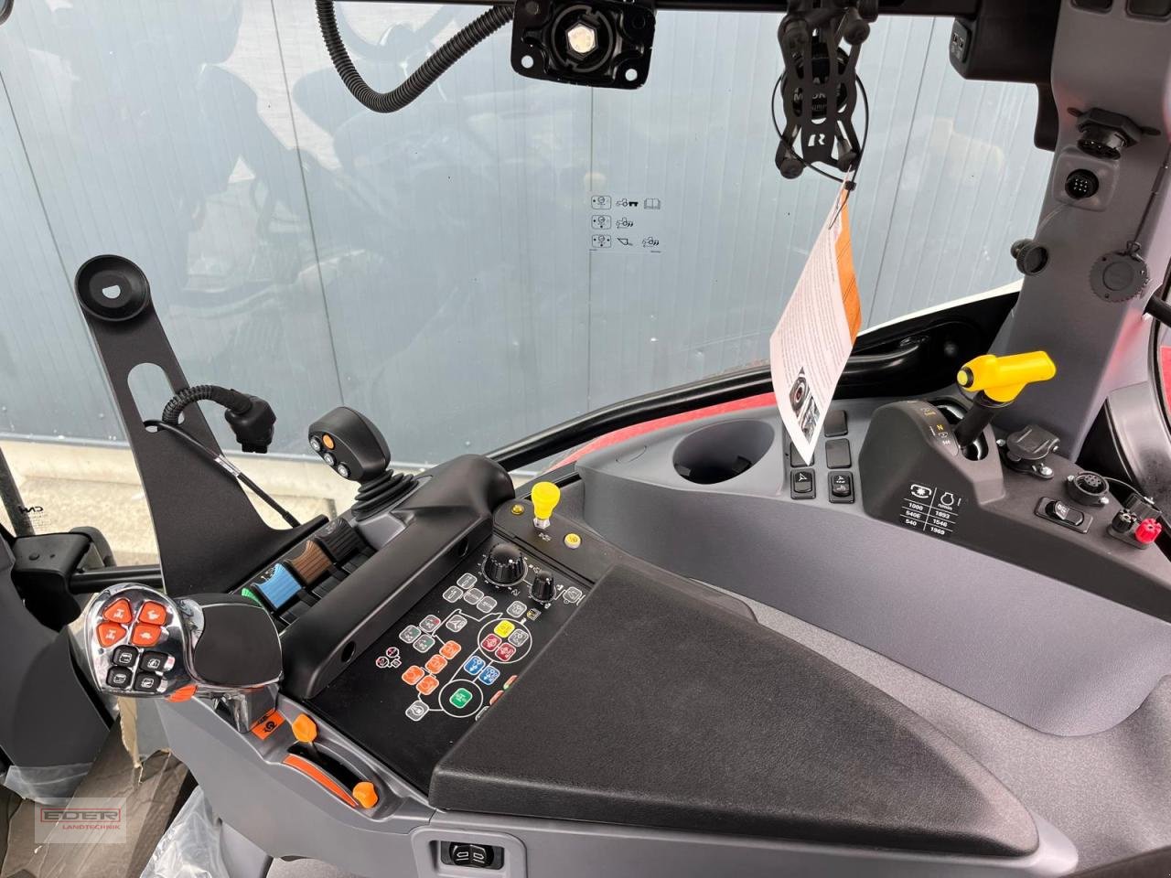 Traktor des Typs Steyr Impuls CVT 6175, Neumaschine in Tuntenhausen (Bild 14)