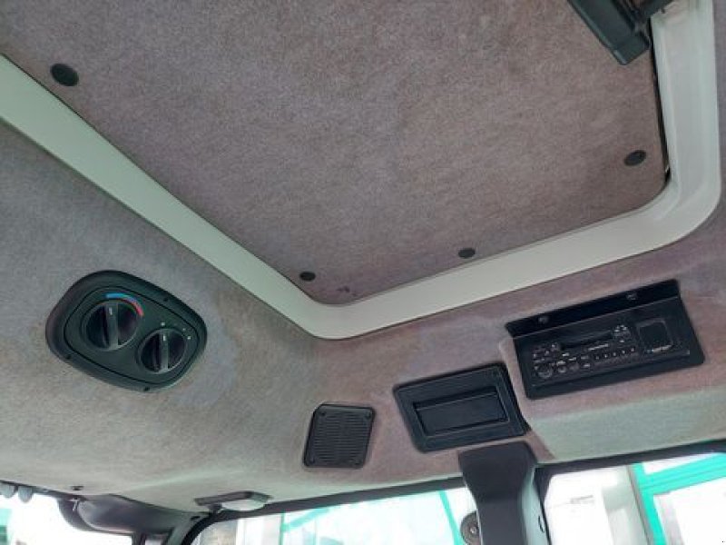 Traktor des Typs Steyr Kompakt 370 A Basis, Gebrauchtmaschine in Tamsweg (Bild 11)