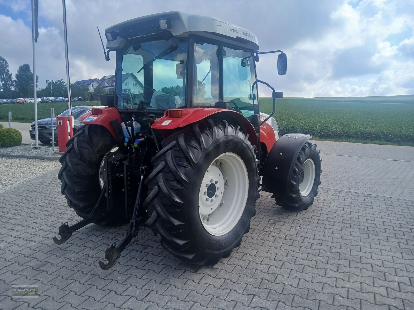 Traktor of the type Steyr Kompakt 370 A Komfort, Gebrauchtmaschine in Aurolzmünster (Picture 4)