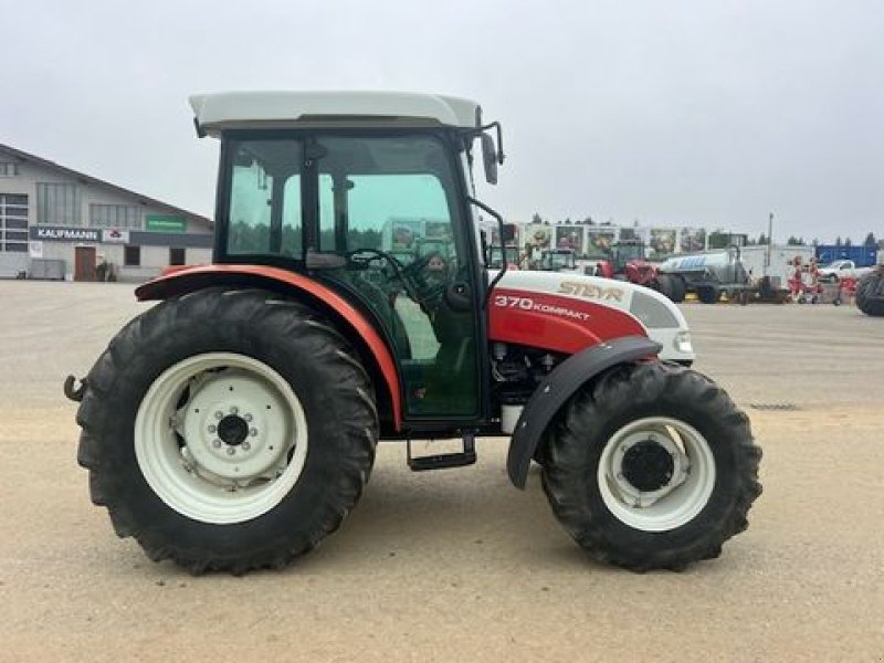 Traktor of the type Steyr Kompakt 370 A Komfort, Gebrauchtmaschine in NATTERNBACH (Picture 5)