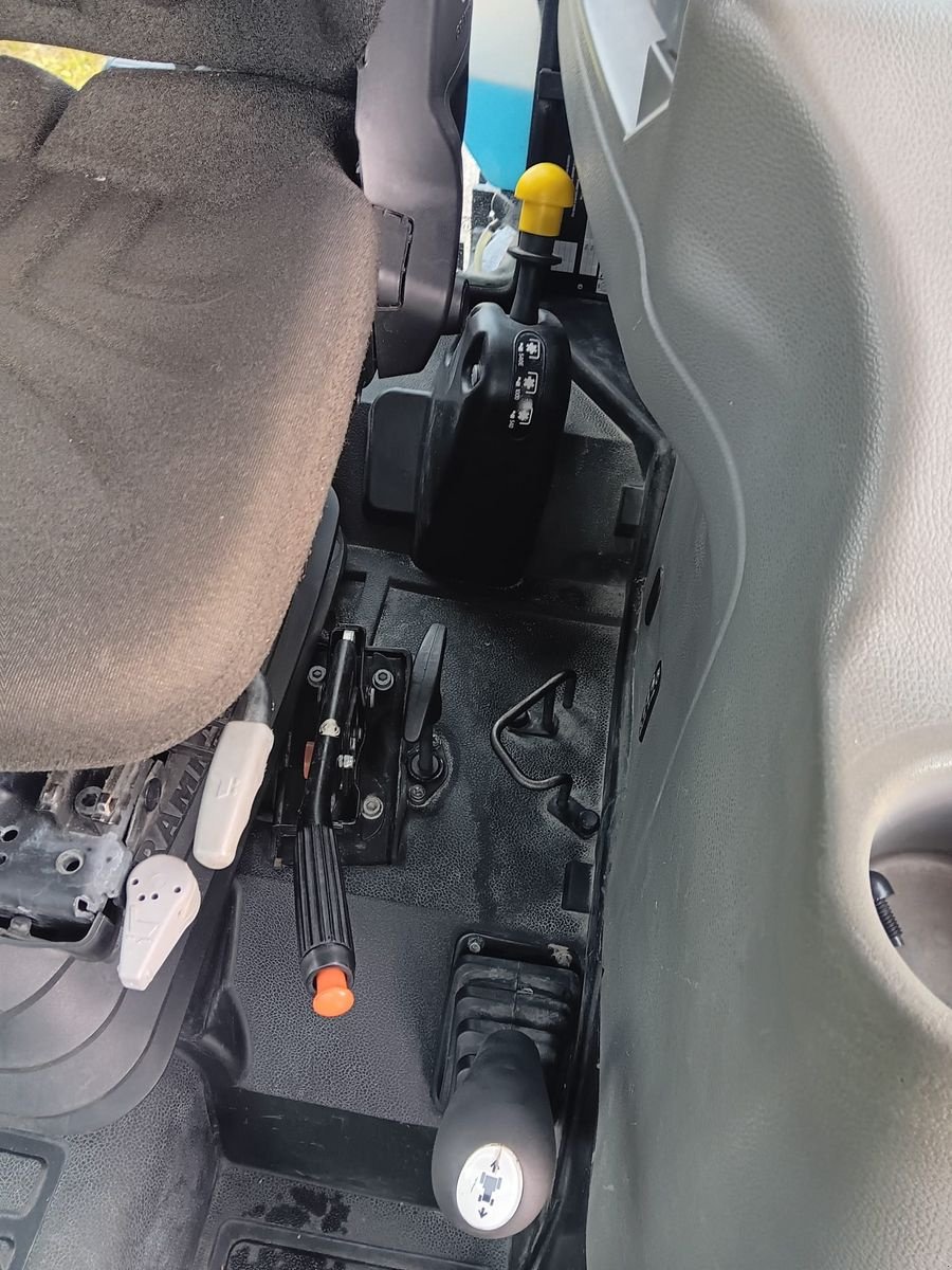 Traktor tipa Steyr Kompakt 4075 Basis, Gebrauchtmaschine u NATTERNBACH (Slika 10)