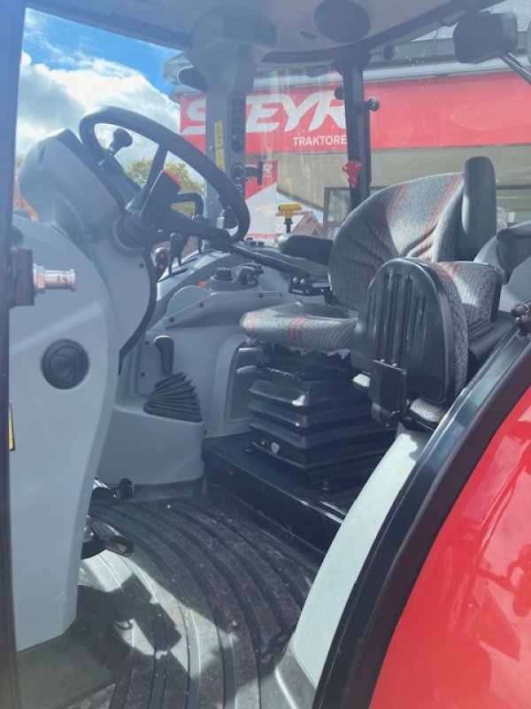 Traktor типа Steyr KOMPAKT 4080 HILO, Gebrauchtmaschine в Ostrach (Фотография 12)