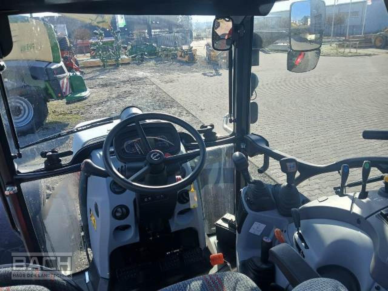 Traktor Türe ait Steyr KOMPAKT 4080 POWERSHUTTLE, Neumaschine içinde Boxberg-Seehof (resim 6)