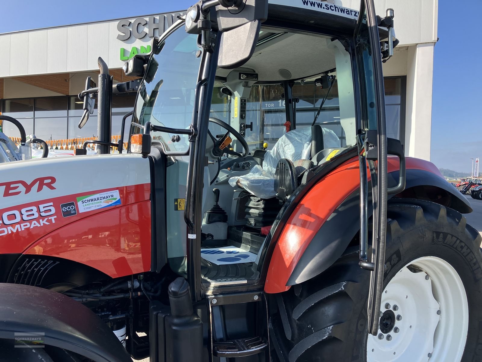 Traktor des Typs Steyr Kompakt 4085 Komfort 1, Gebrauchtmaschine in Gampern (Bild 15)