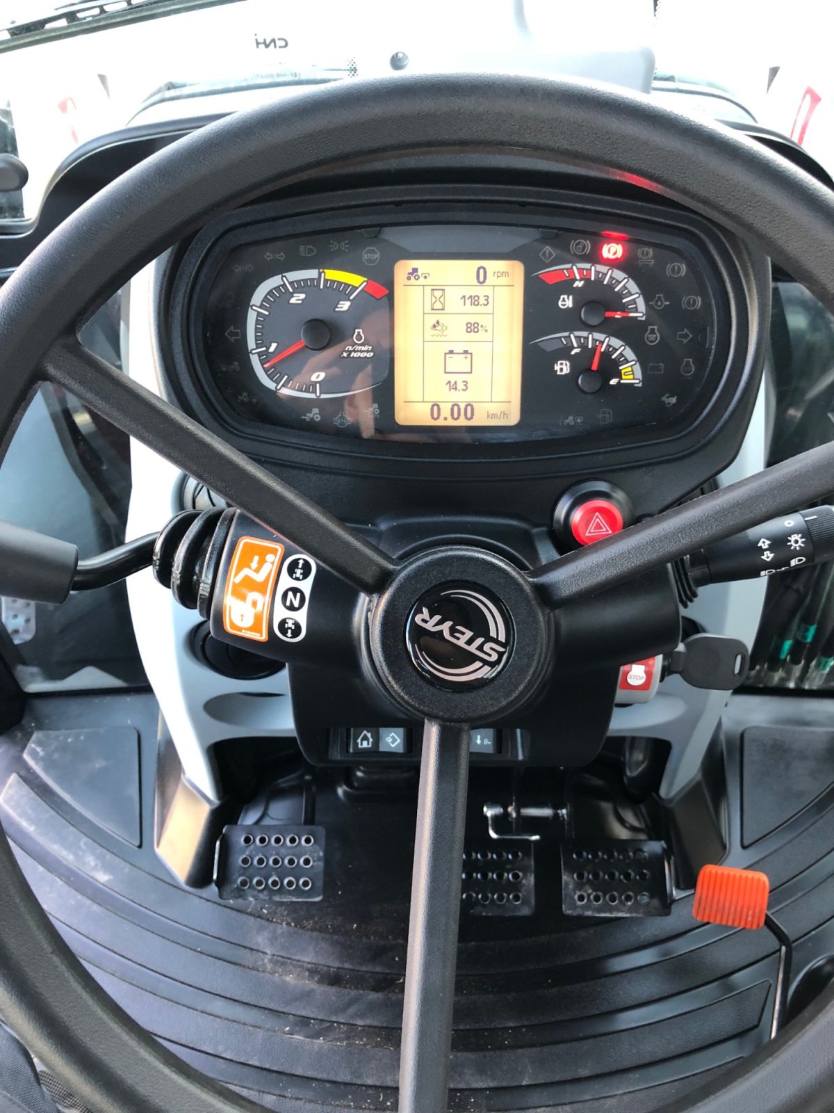 Traktor des Typs Steyr Kompakt 4090, Gebrauchtmaschine in Bodenkirchen (Bild 13)