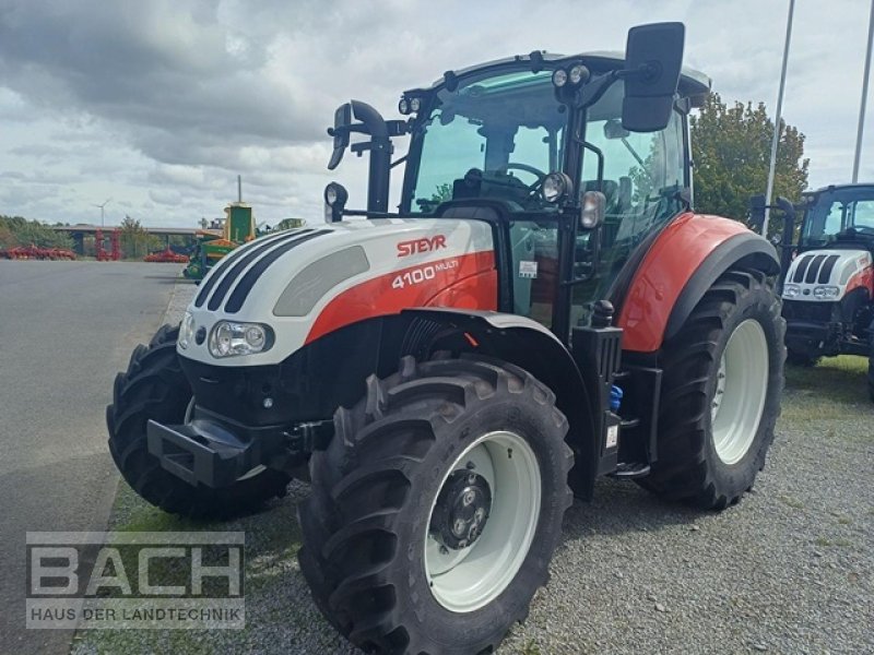 Traktor des Typs Steyr MULTI 4100, Neumaschine in Boxberg-Seehof (Bild 1)