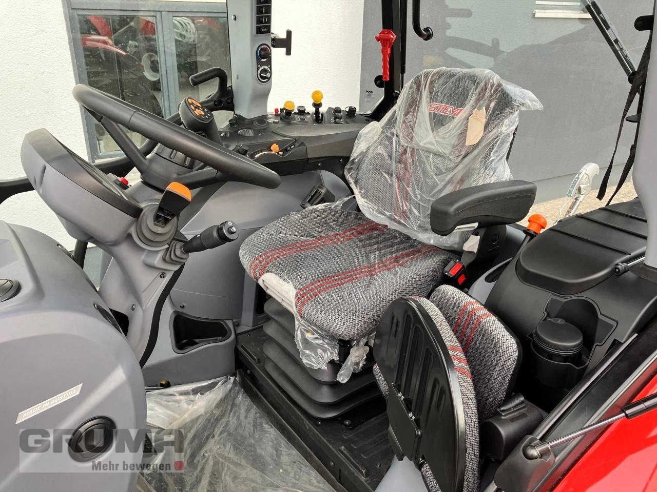 Traktor Türe ait Steyr Multi 4120, Neumaschine içinde Friedberg-Derching (resim 7)