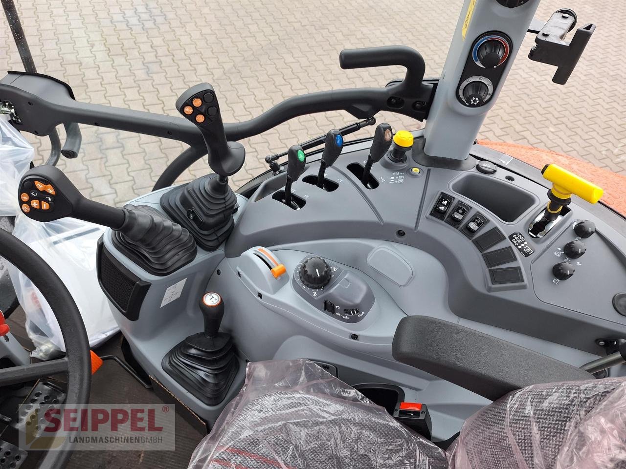 Traktor a típus Steyr PLUS 4100 HILO, Neumaschine ekkor: Groß-Umstadt (Kép 11)