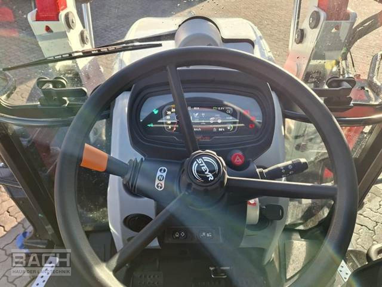 Traktor типа Steyr PLUS 4100, Neumaschine в Boxberg-Seehof (Фотография 8)