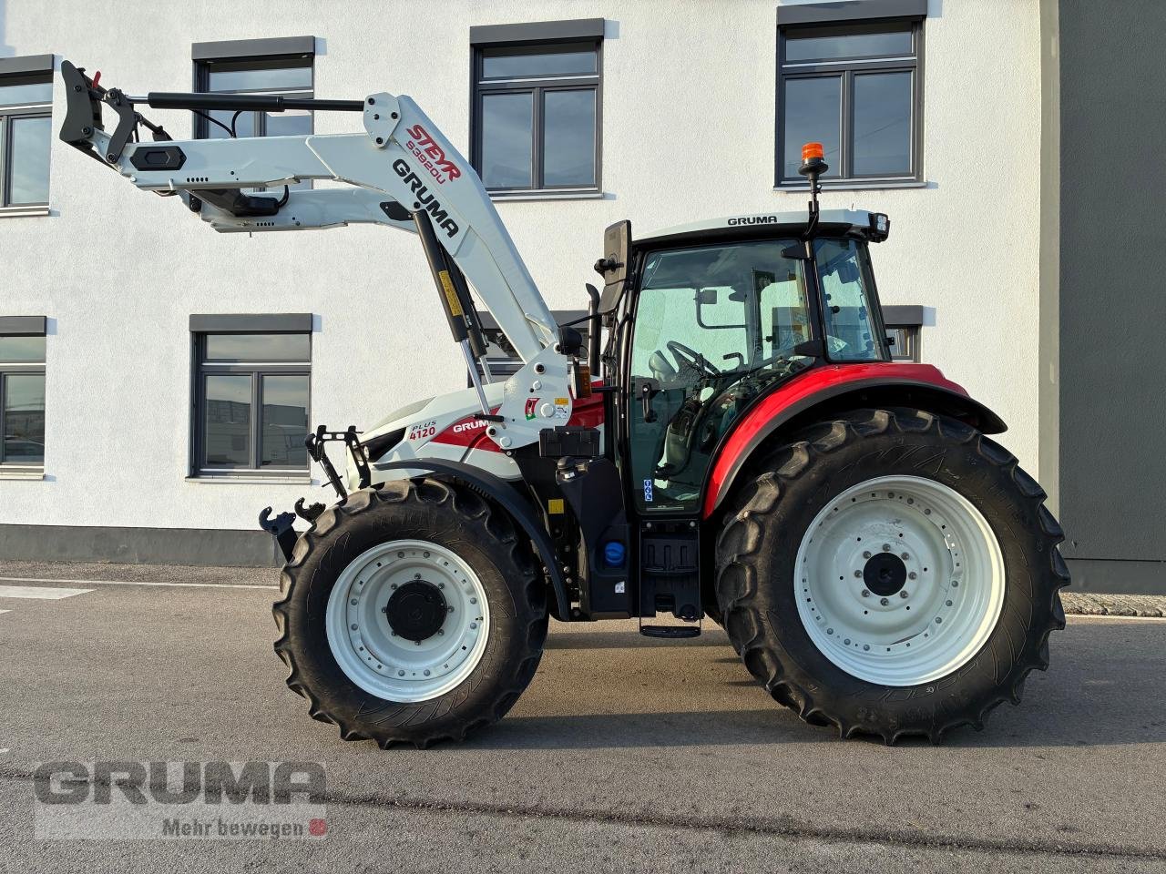 Traktor del tipo Steyr Plus 4120 1.5, Neumaschine en Friedberg-Derching (Imagen 3)