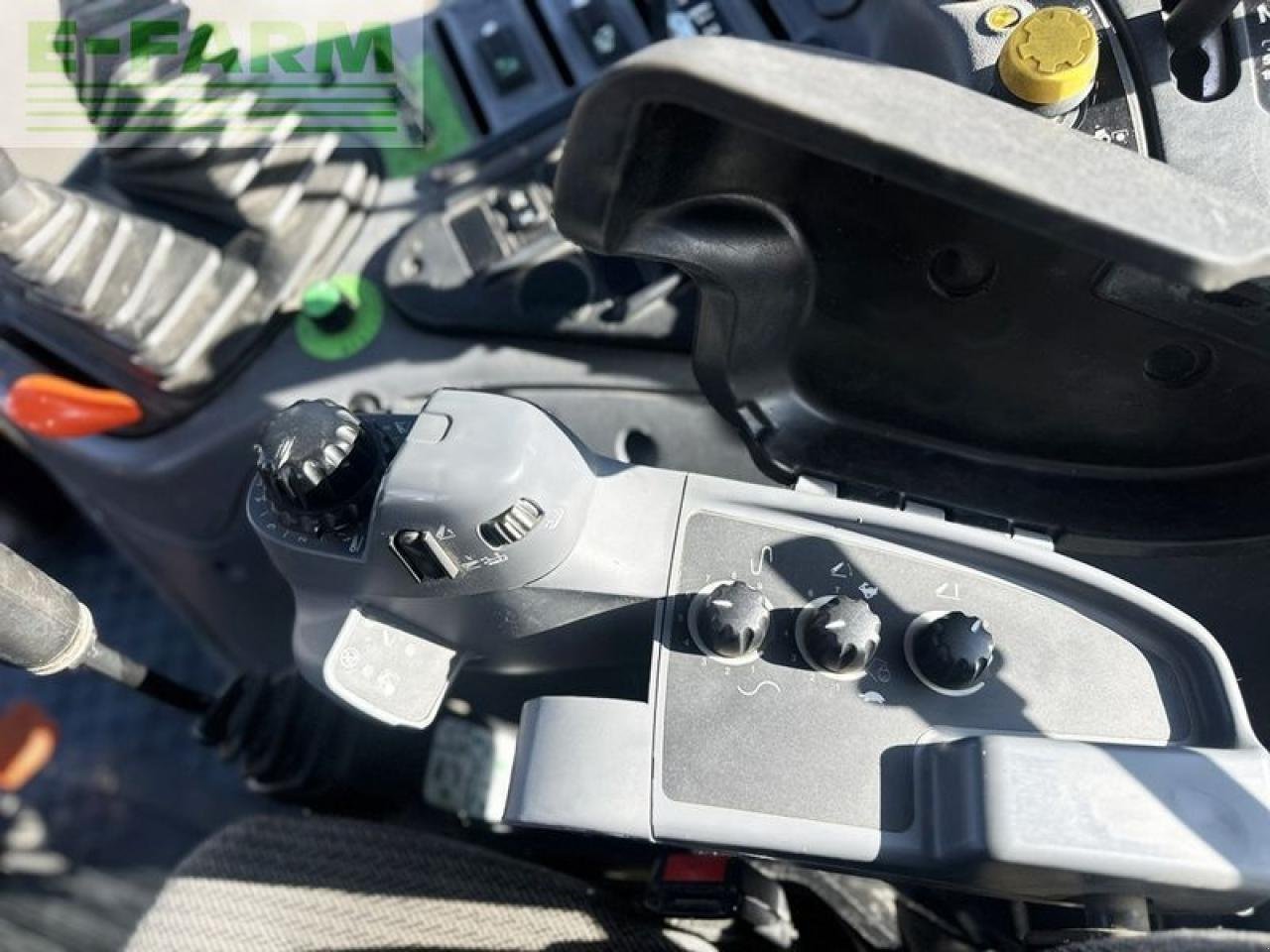 Traktor des Typs Steyr profi 4100 komfort, Gebrauchtmaschine in SANKT MARIENKIRCHEN BEI SCHÄRDING (Bild 11)