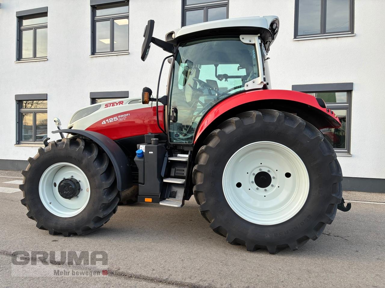 Traktor типа Steyr Profi 4125 CVT, Gebrauchtmaschine в Friedberg-Derching (Фотография 3)