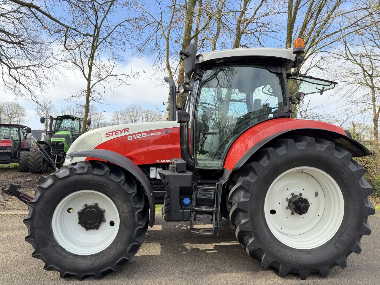 Traktor типа Steyr Profi 6125, Gebrauchtmaschine в Rossum (Фотография 4)