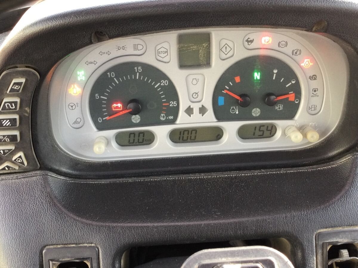 Traktor типа Steyr Profi 6125, Gebrauchtmaschine в Zwettl (Фотография 12)