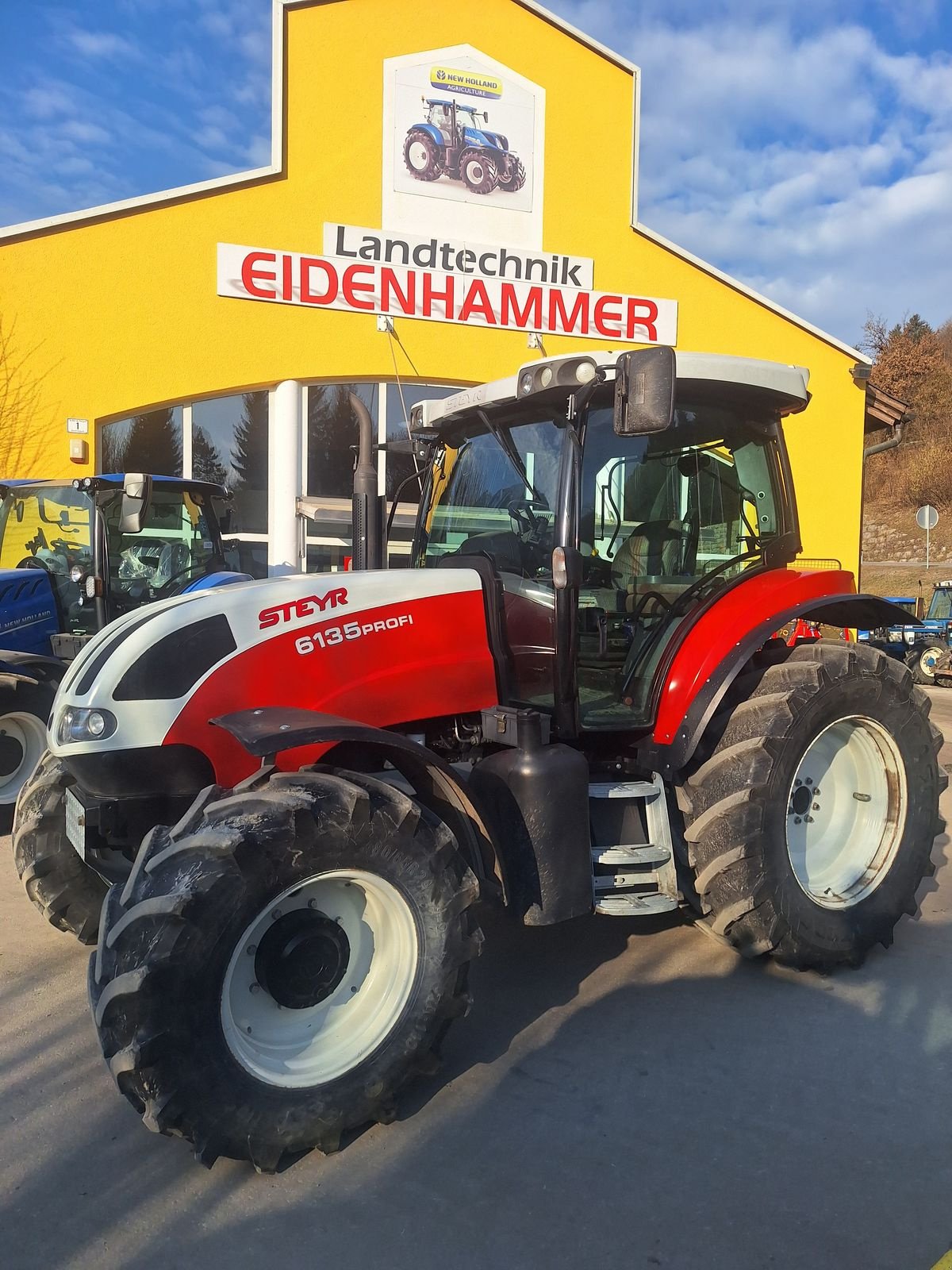 Traktor del tipo Steyr Profi 6135 Komfort, Gebrauchtmaschine en Burgkirchen (Imagen 1)