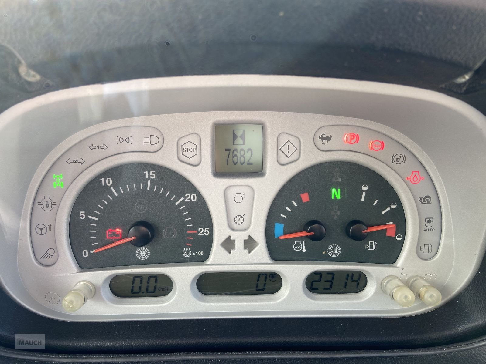 Traktor Türe ait Steyr Profi 6135 Profimodell, Gebrauchtmaschine içinde Burgkirchen (resim 11)