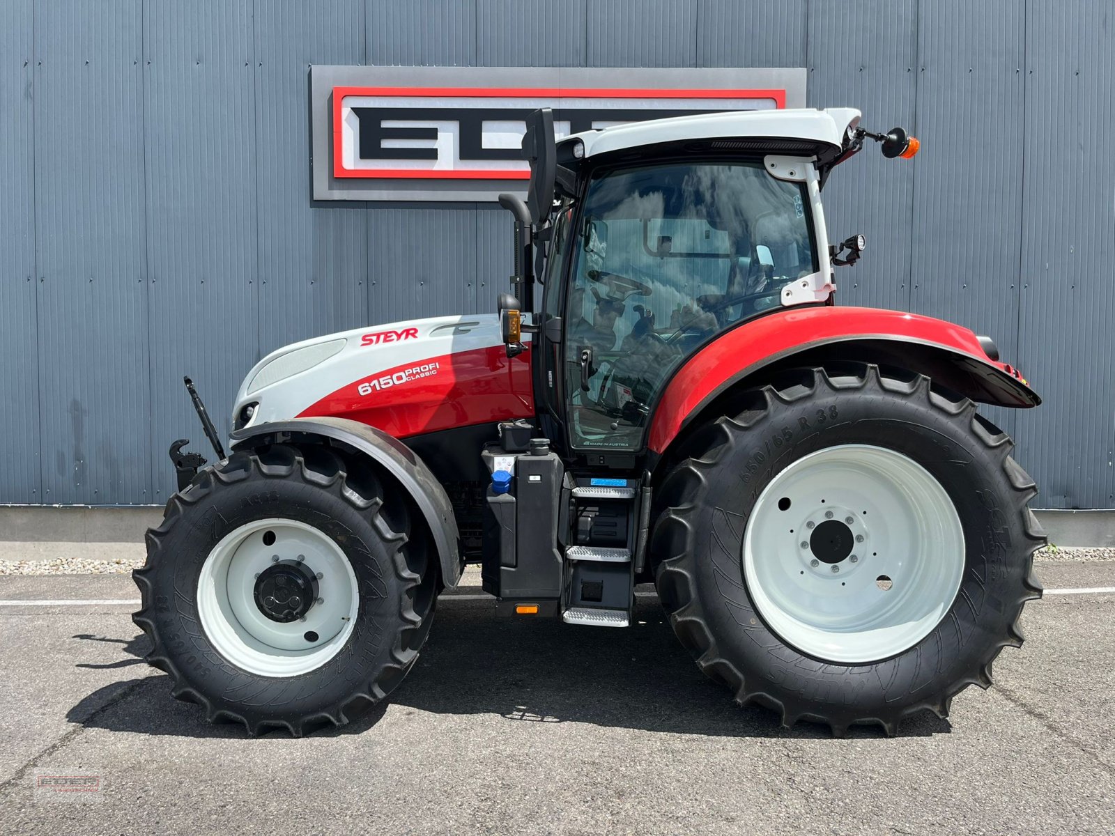 Traktor van het type Steyr Profi 6150 Classic, Neumaschine in Tuntenhausen (Foto 9)