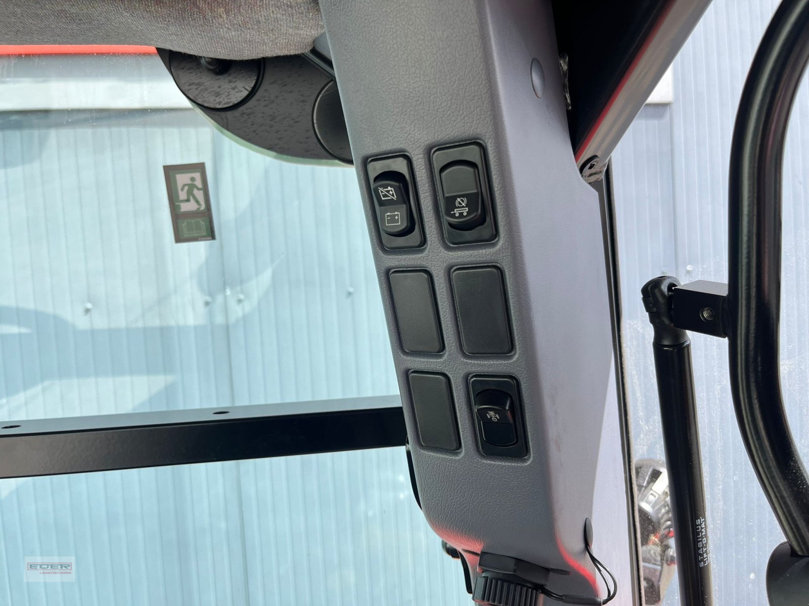 Traktor van het type Steyr Profi 6150 Classic, Neumaschine in Tuntenhausen (Foto 18)