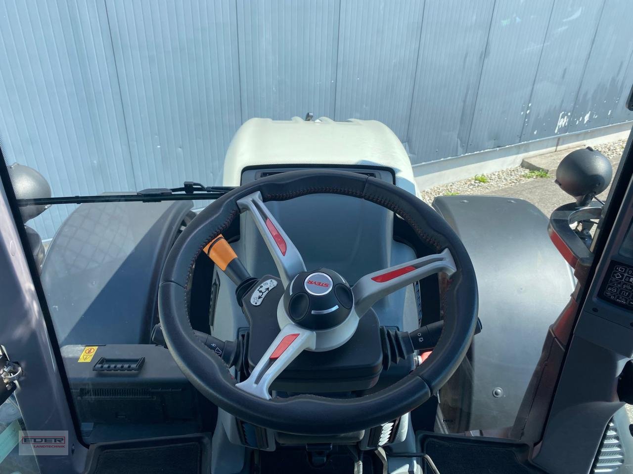 Traktor typu Steyr Profi 6150 CVT, Vorführmaschine v Tuntenhausen (Obrázek 20)