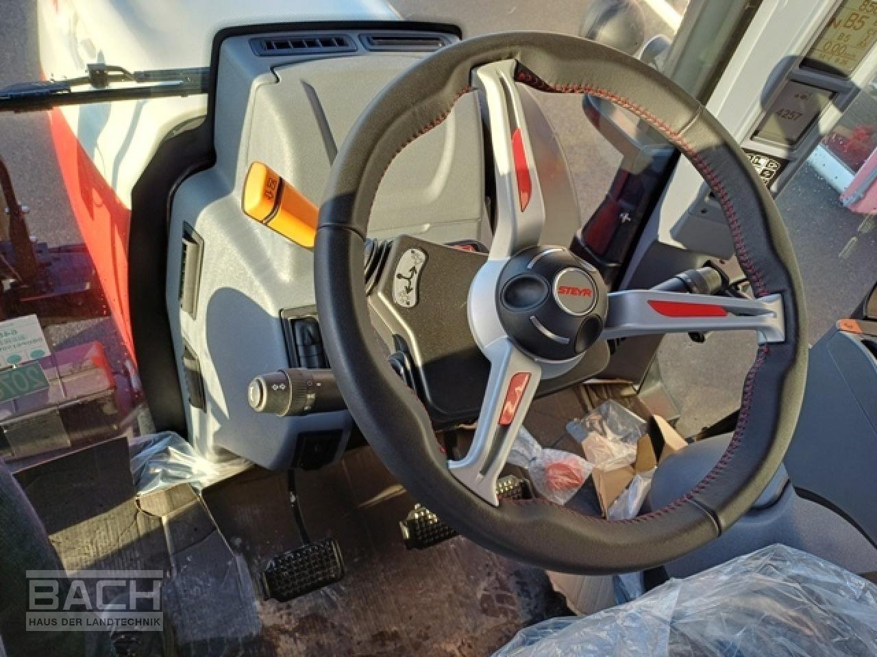 Traktor des Typs Steyr PROFI 6150 SC 8, Neumaschine in Boxberg-Seehof (Bild 8)