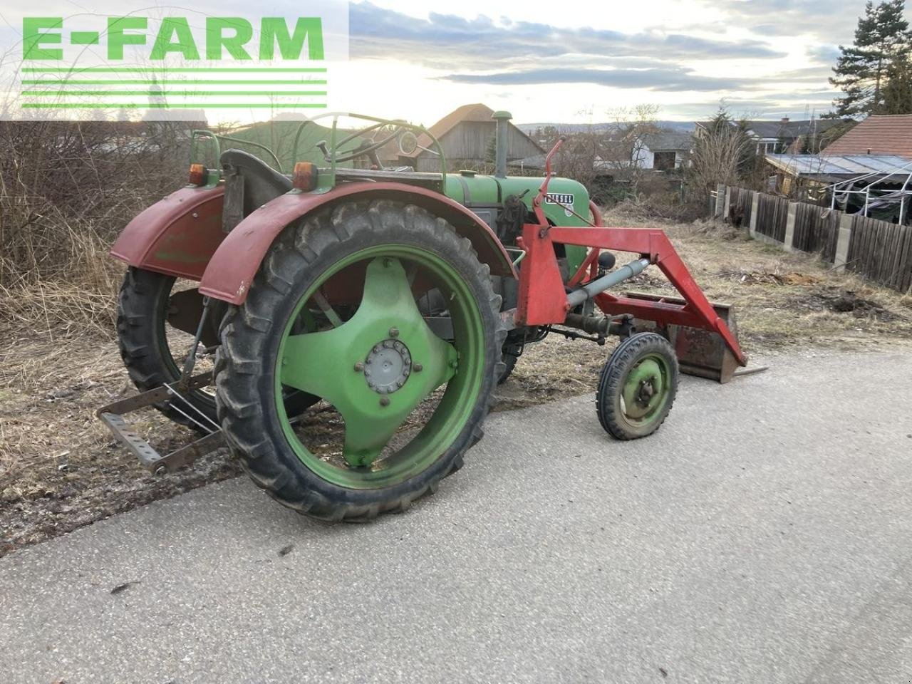 Traktor типа Steyr steyr 15er mit frontlader bj1956, Gebrauchtmaschine в Limberg (Фотография 3)