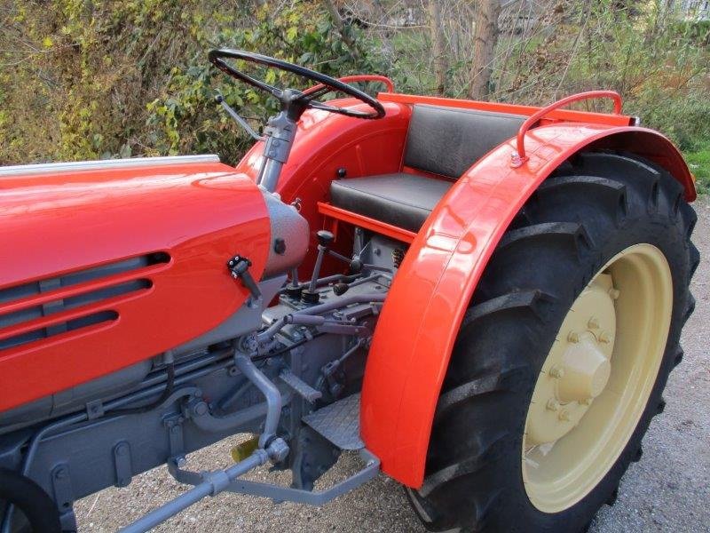 Traktor del tipo Steyr T 190 "S"  Schmalspur, Gebrauchtmaschine In Krems (Immagine 2)