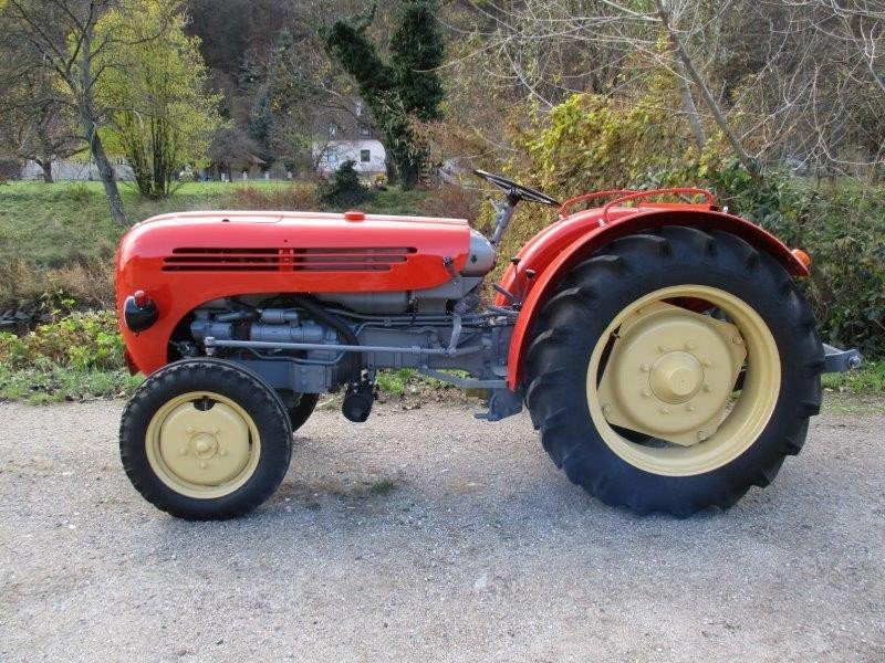 Traktor del tipo Steyr T 190 "S"  Schmalspur, Gebrauchtmaschine In Krems (Immagine 3)