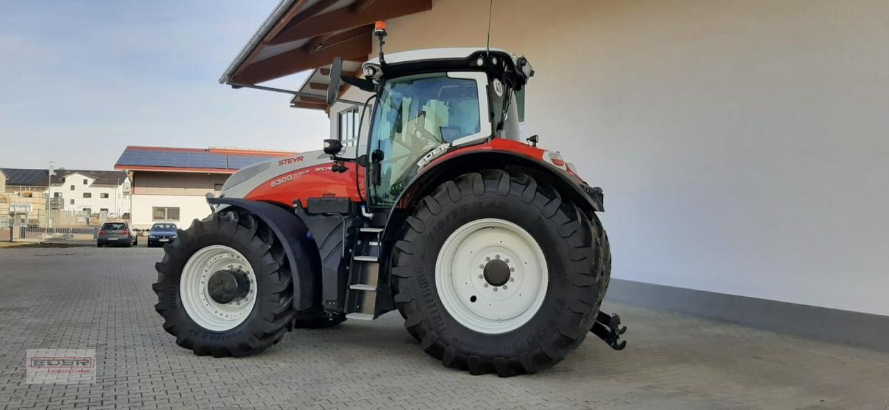 Traktor типа Steyr Terrus 6300 CVT AFS, Gebrauchtmaschine в Wlpertskirchen (Фотография 3)