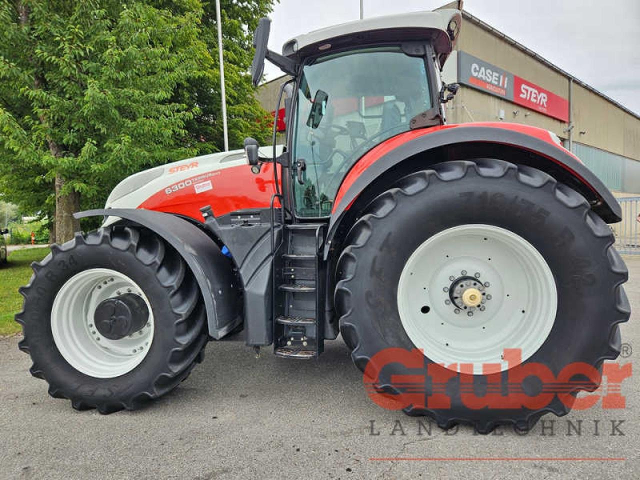 Traktor des Typs Steyr Terrus CVT 6300, Gebrauchtmaschine in Ampfing (Bild 9)