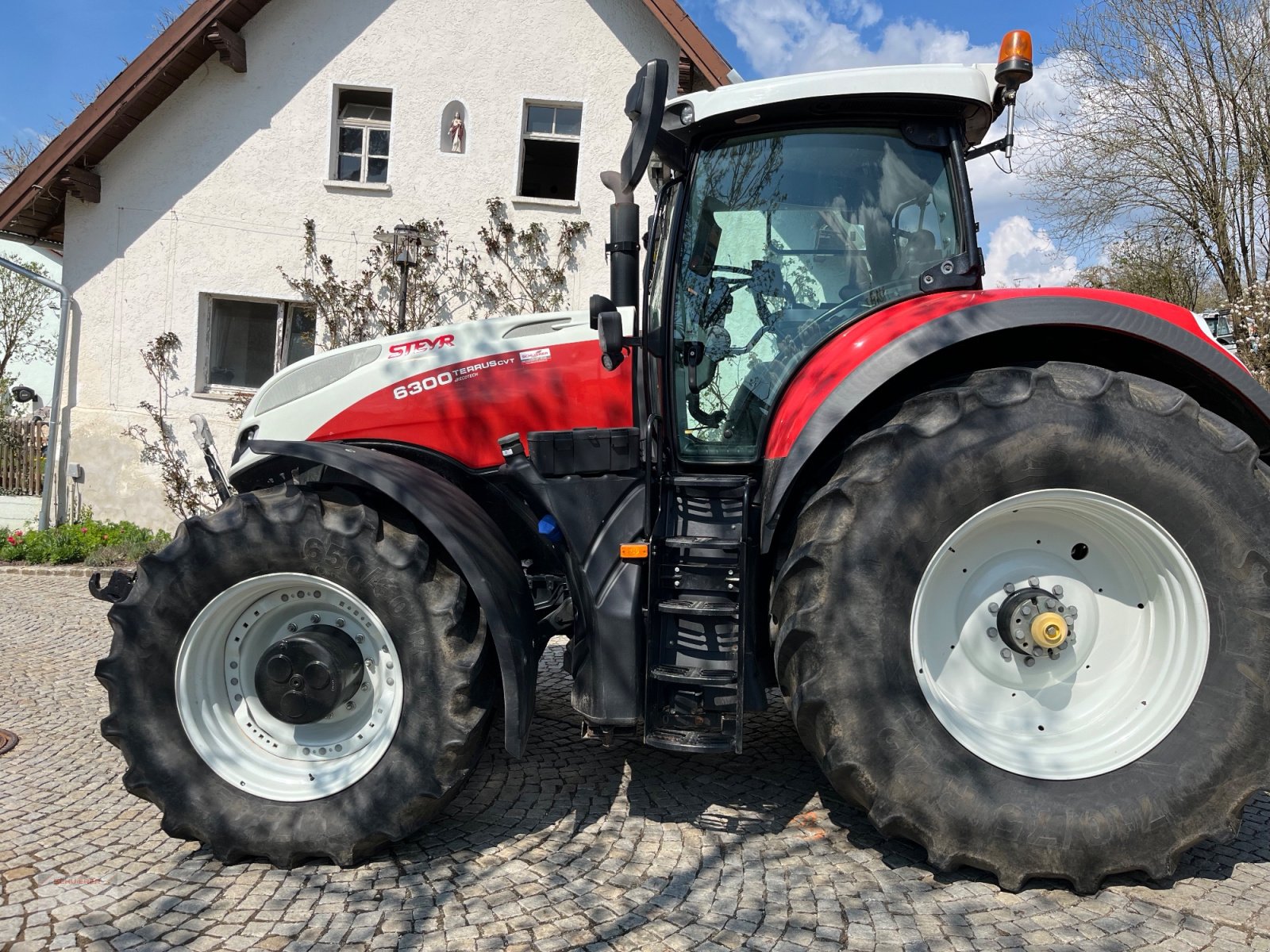 Traktor typu Steyr Terrus CVT 6300, Gebrauchtmaschine w Schwandorf (Zdjęcie 2)