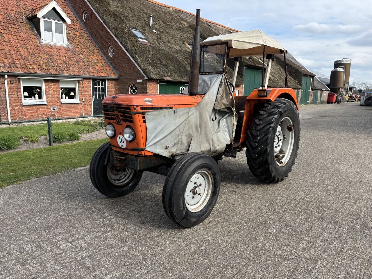 Traktor za tip Torpedo TD 4806, Gebrauchtmaschine u Staphorst (Slika 1)