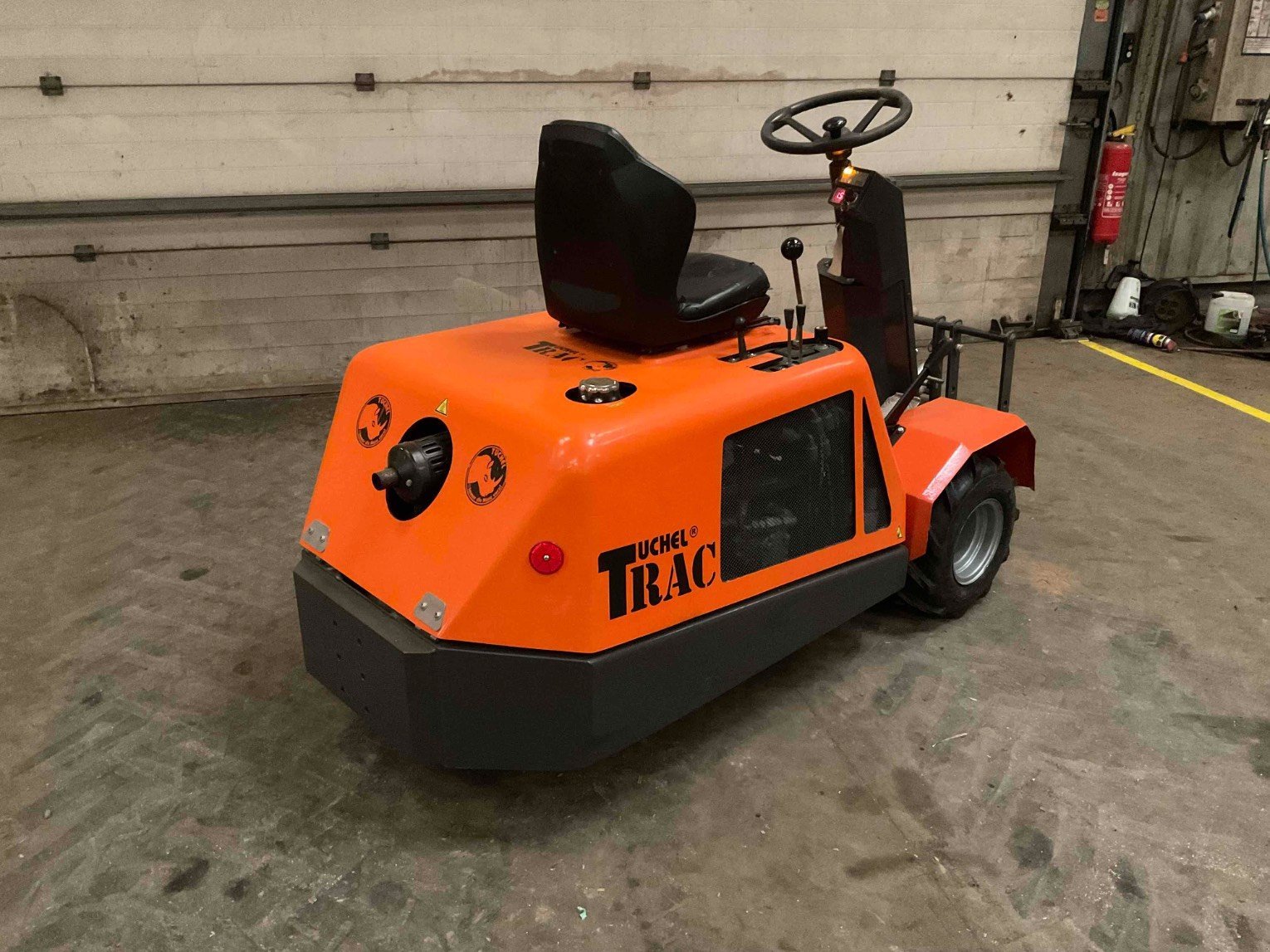 Traktor типа Tuchel MACHINE A LOGETTES TRAC TRIO, Gebrauchtmaschine в SAINT CLAIR SUR ELLE (Фотография 7)