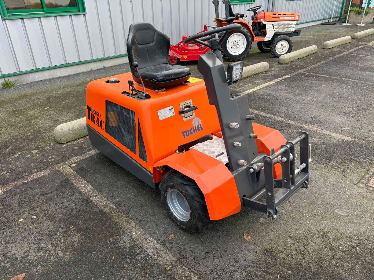 Traktor vrste Tuchel MACHINE A LOGETTES TRAC TRIO, Gebrauchtmaschine v SAINT CLAIR SUR ELLE (Slika 4)