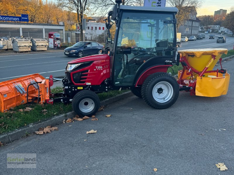 Traktor des Typs TYM T 255 HST, Neumaschine in Iserlohn (Bild 1)