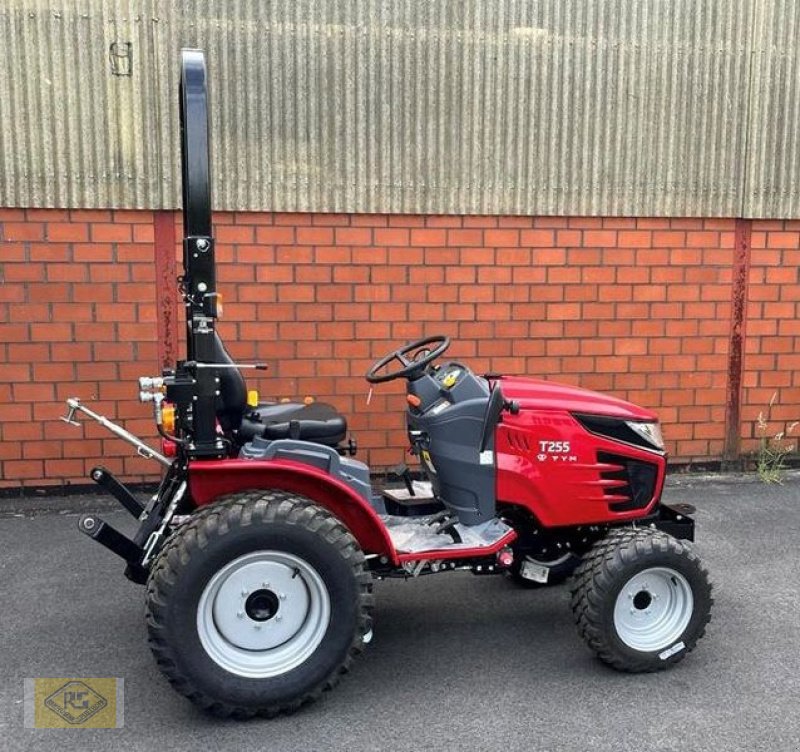 Traktor of the type TYM T-255 HST, Neumaschine in Beelen (Picture 1)