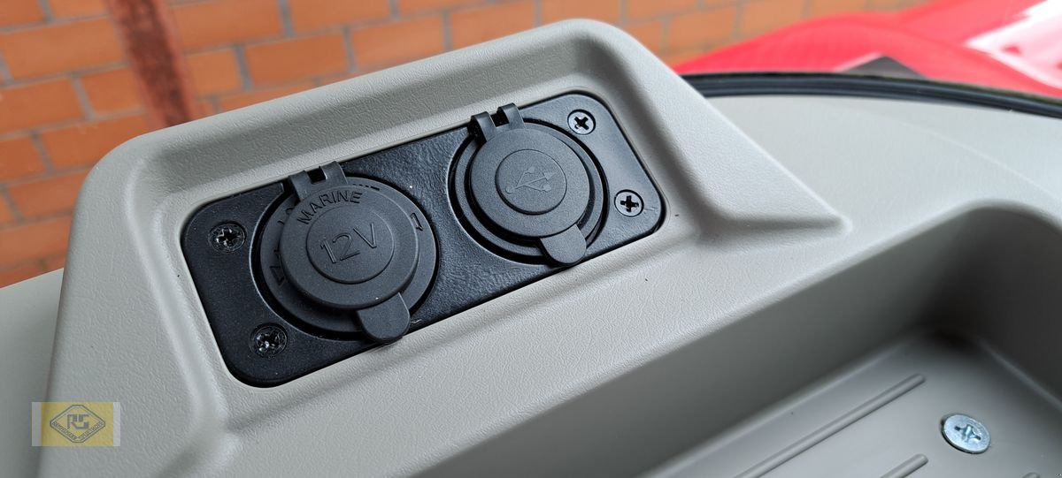 Traktor des Typs TYM T - 495, Neumaschine in Beelen (Bild 6)