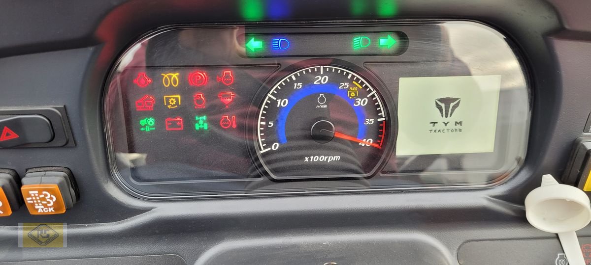 Traktor του τύπου TYM T395 NH, Neumaschine σε Beelen (Φωτογραφία 3)