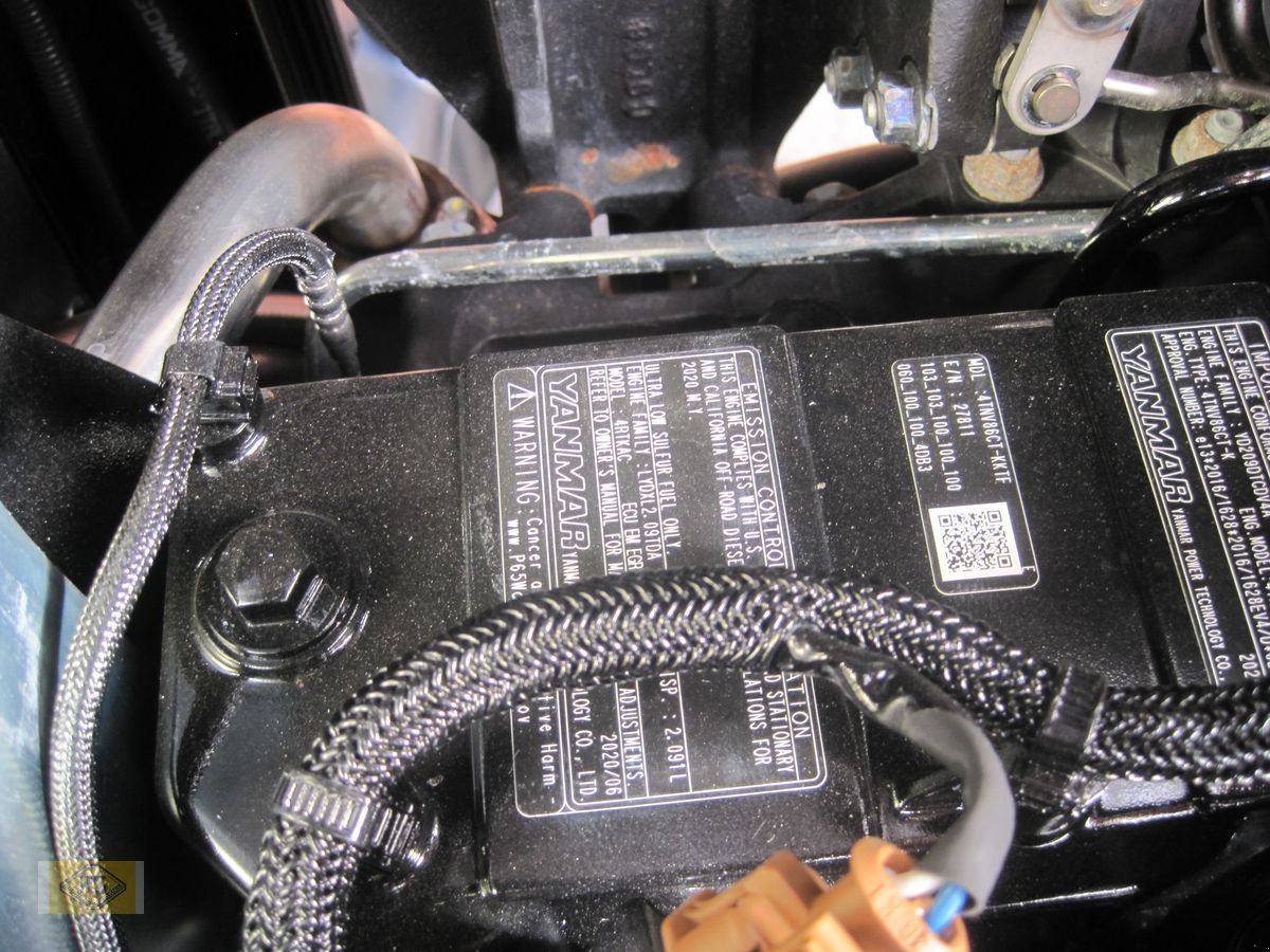 Traktor of the type TYM T555 NH, Neumaschine in Beelen (Picture 8)