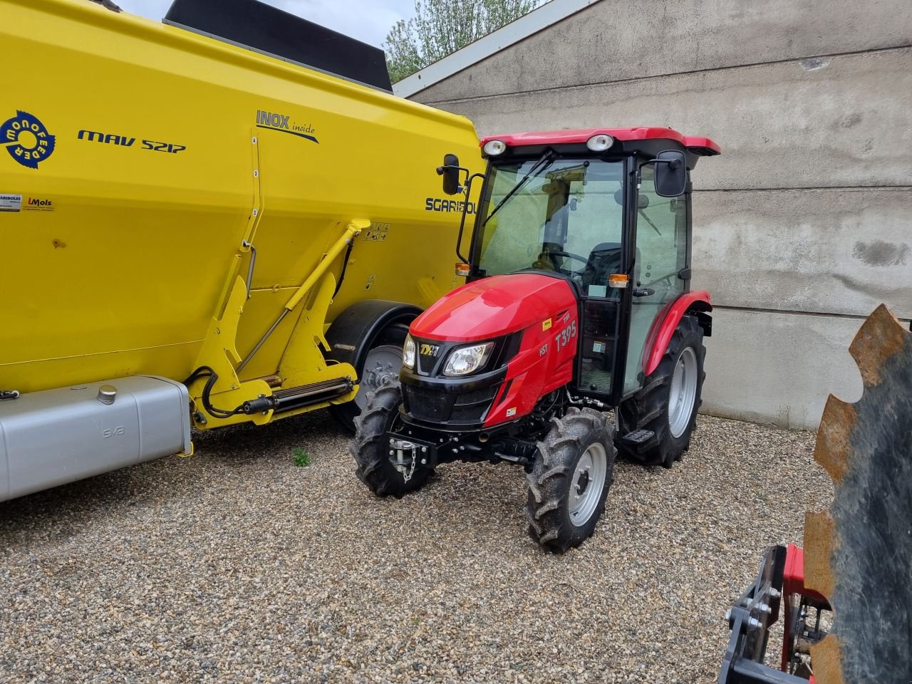 Traktor des Typs TYM TYM T395, Neumaschine in Buchten (Bild 1)