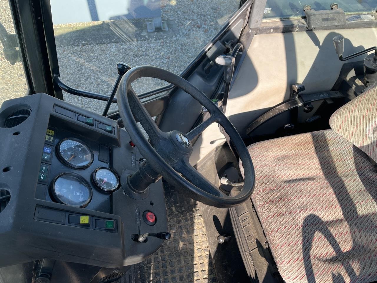 Traktor типа Valmet 365, Gebrauchtmaschine в Ringkøbing (Фотография 6)