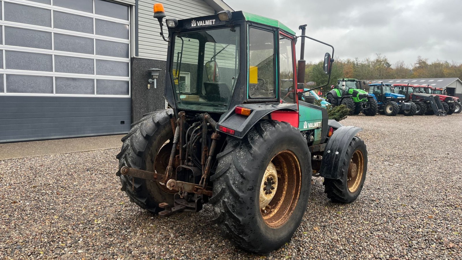 Traktor typu Valmet 455 Med en slags frontlift, Gebrauchtmaschine v Lintrup (Obrázek 12)