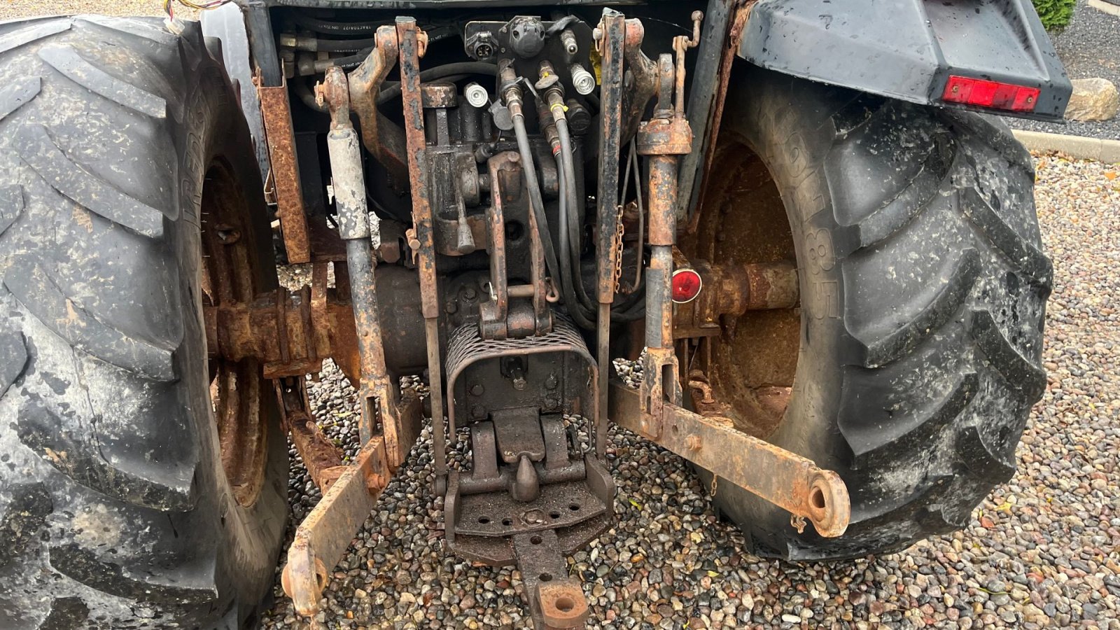 Traktor typu Valmet 455 Med en slags frontlift, Gebrauchtmaschine v Lintrup (Obrázek 4)