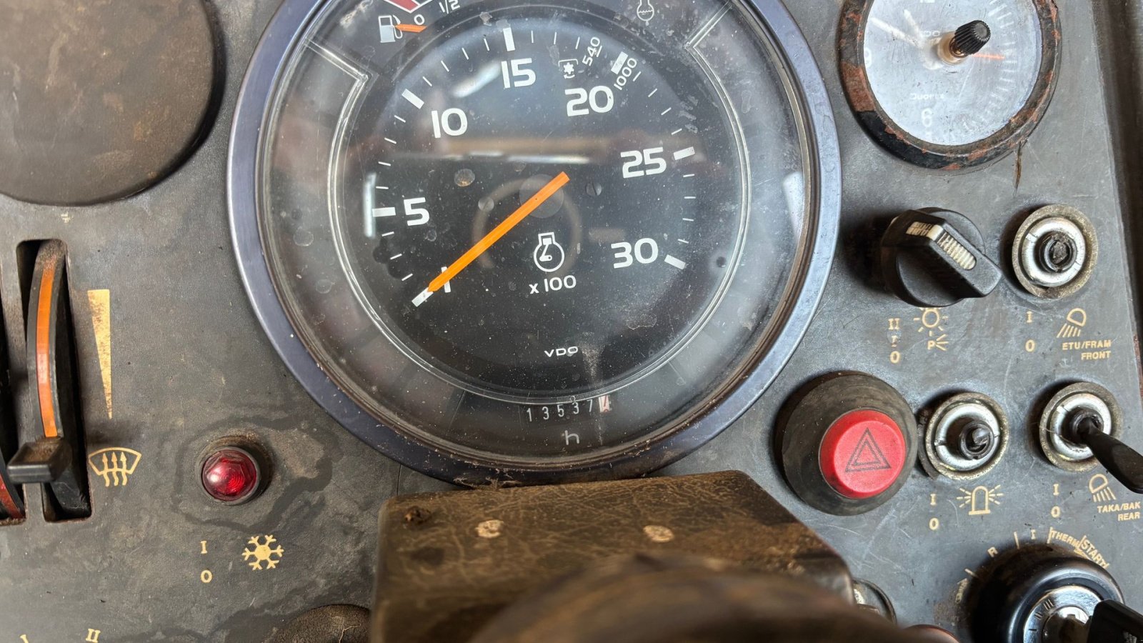 Traktor типа Valmet 505 GLTX med frontlæsser, Gebrauchtmaschine в Thorsø (Фотография 22)