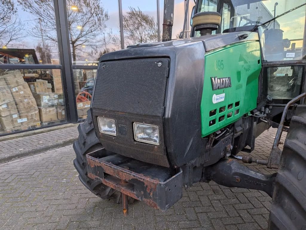 Traktor des Typs Valmet 6300 6300, Gebrauchtmaschine in Groningen (Bild 11)