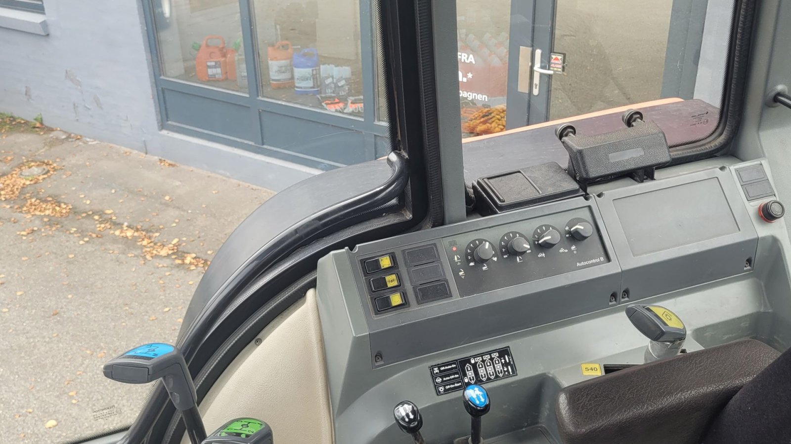 Traktor des Typs Valmet 6400 Mezzo, Gebrauchtmaschine in Hobro (Bild 6)