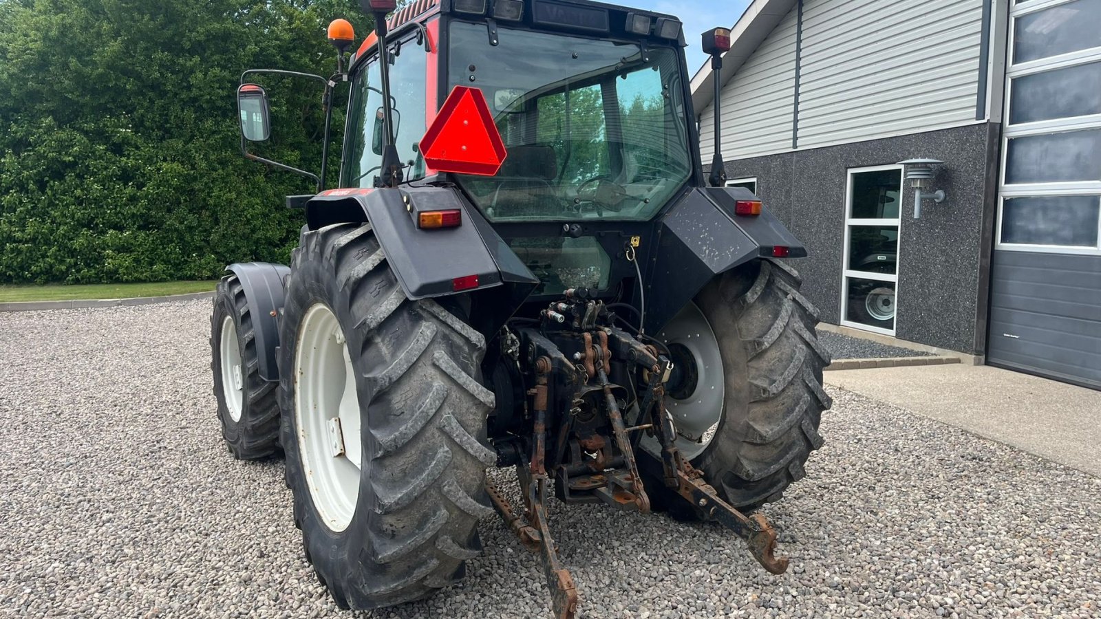 Traktor от тип Valmet 8050 Stærk stabil traktor, Gebrauchtmaschine в Lintrup (Снимка 13)