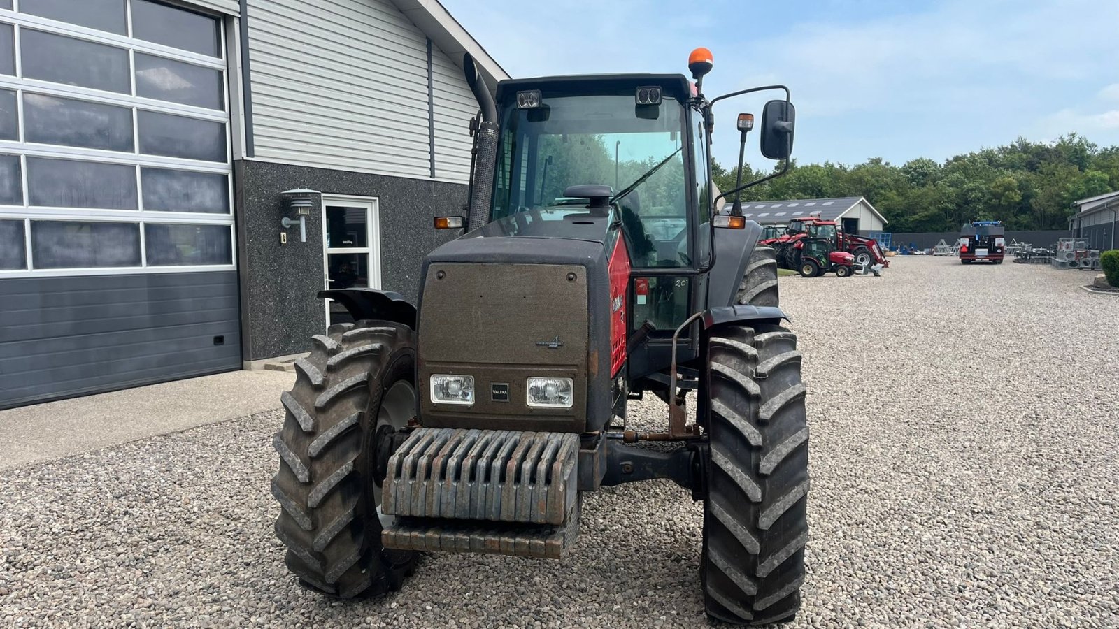 Traktor от тип Valmet 8050 Stærk stabil traktor, Gebrauchtmaschine в Lintrup (Снимка 11)